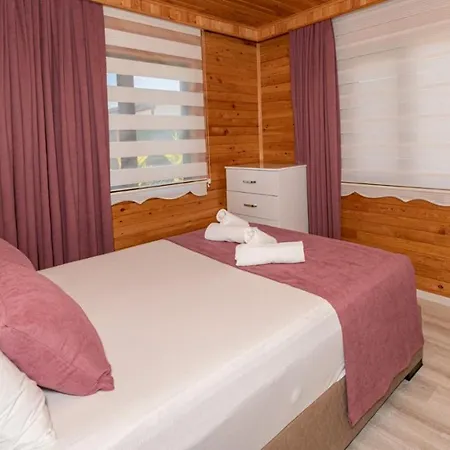 Villa Cedrus 1-2-3-4-5 *