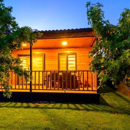 Cedrus 1-2-3-4-5 Villa *